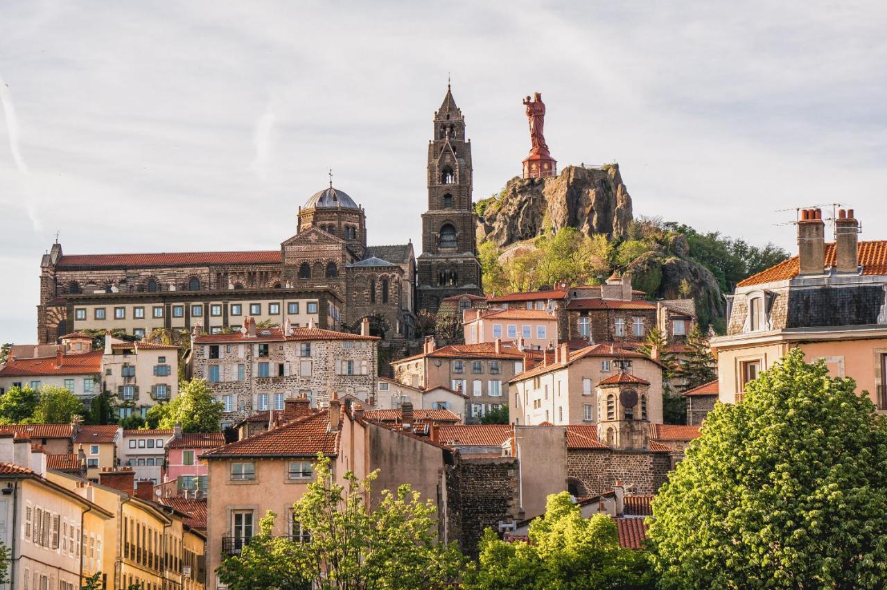 Отель Ibis Styles Le Puy En Velay Экстерьер фото