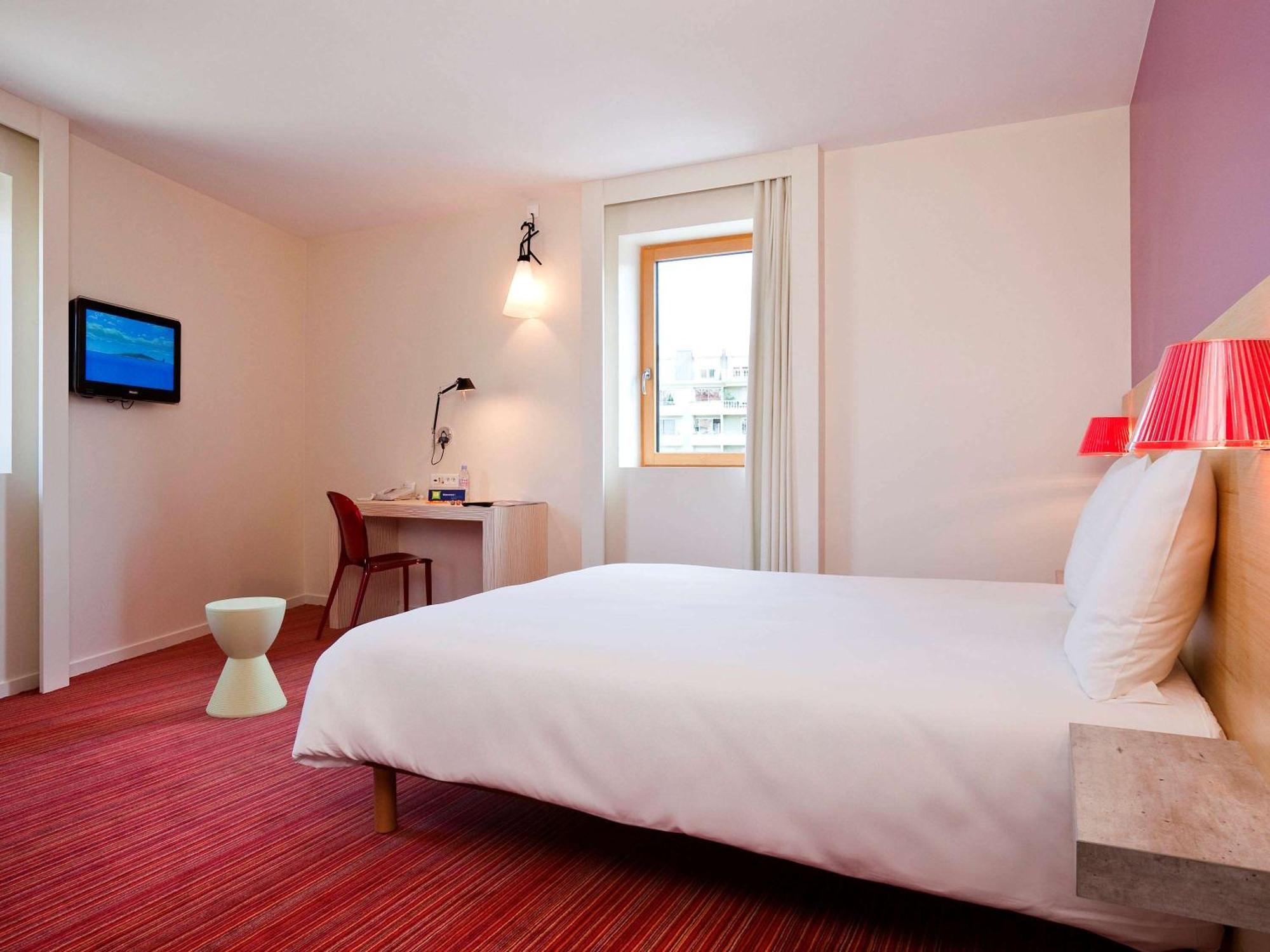 Отель Ibis Styles Le Puy En Velay Экстерьер фото